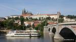 Pražský Hrad s lodí